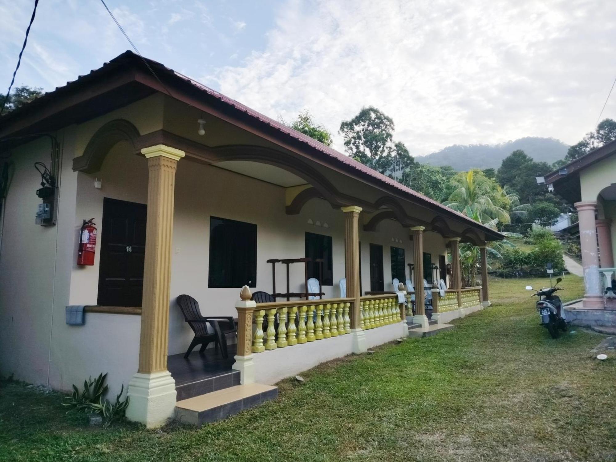 Villa Restu Chalet Pulau Tioman Exterior foto